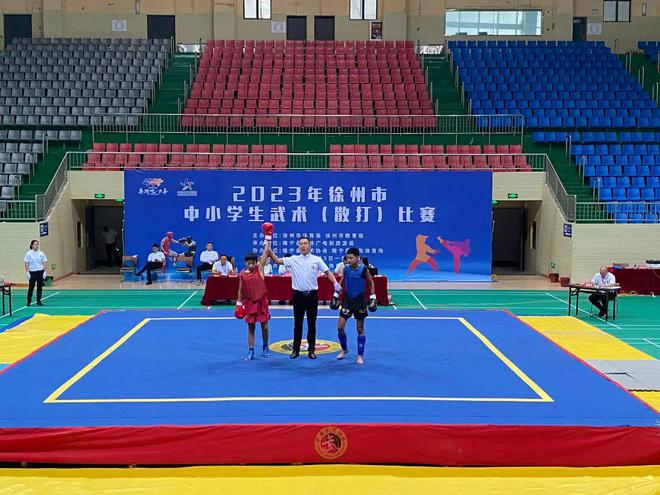 辣湯早新聞 | 空軍招飛開始!徐州學(xué)生檢測時(shí)間地點(diǎn)來了!